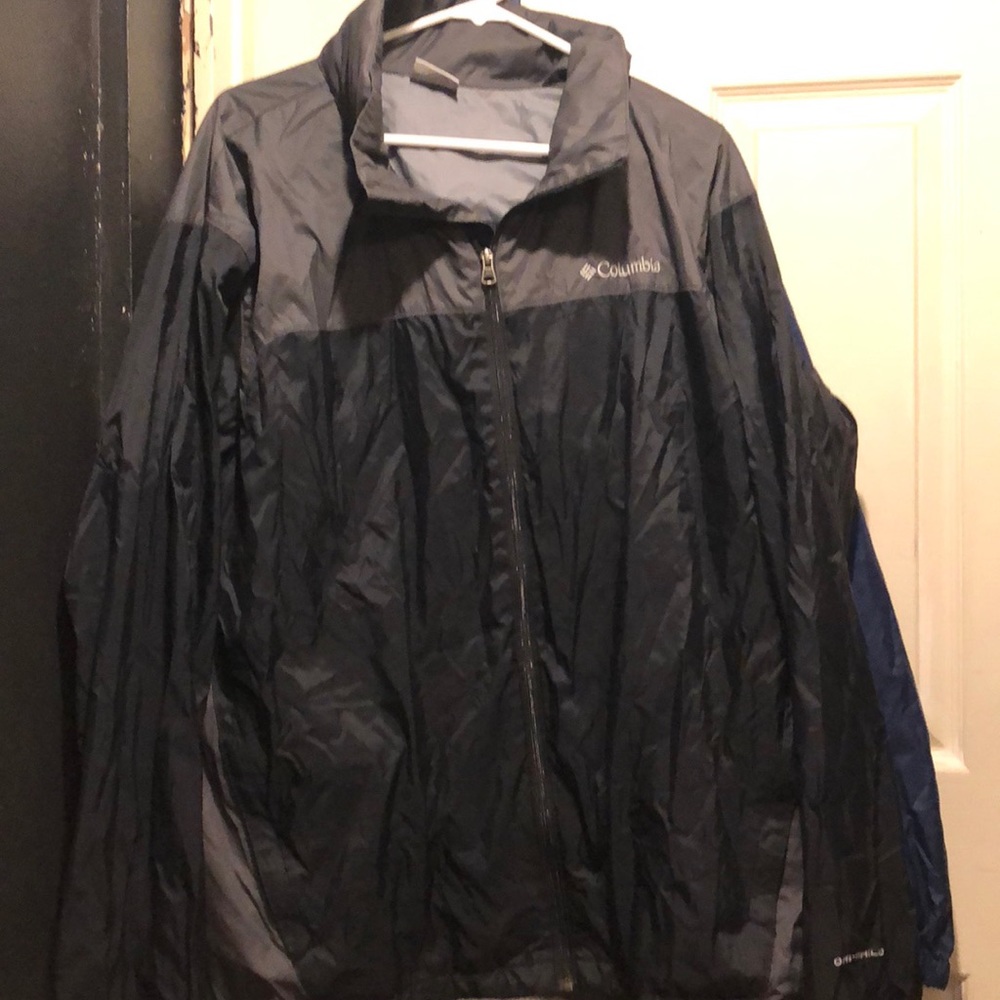 XL Columbia jacket windbreaker 45$ OBO